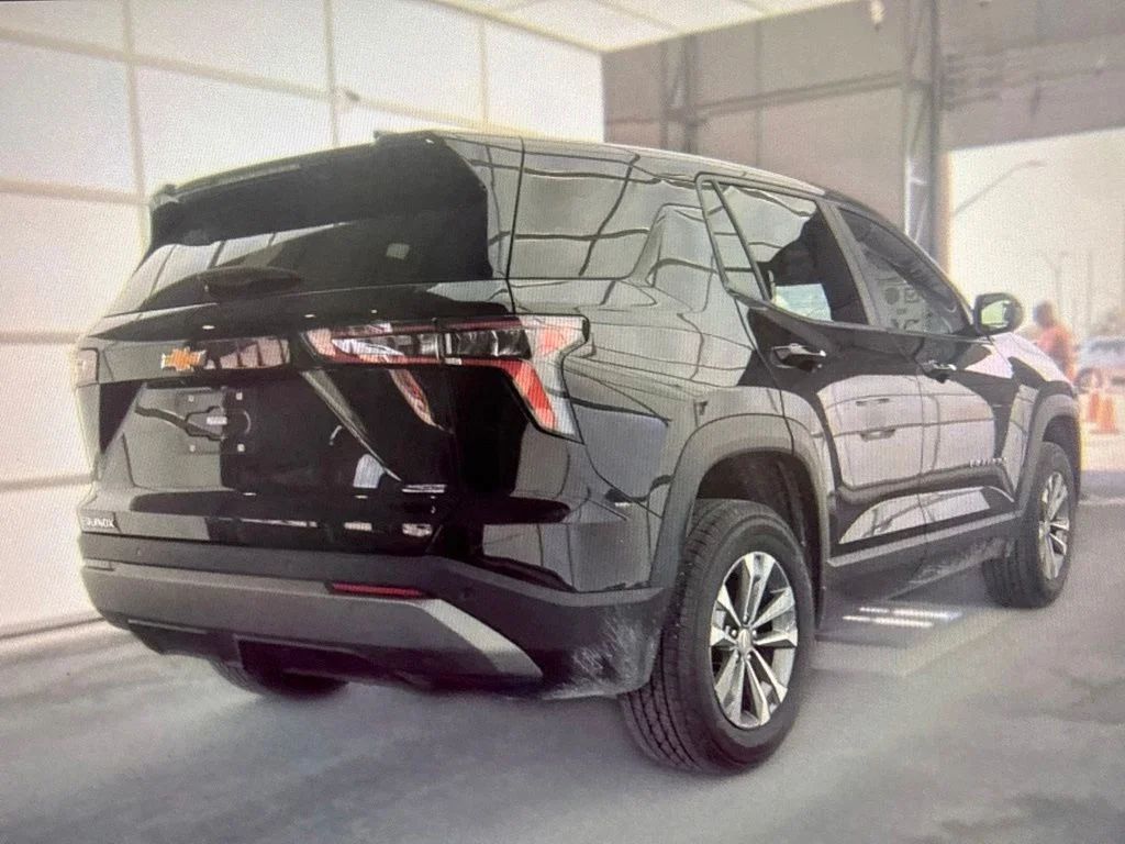 Used 2025 Black Chevrolet LT image 2