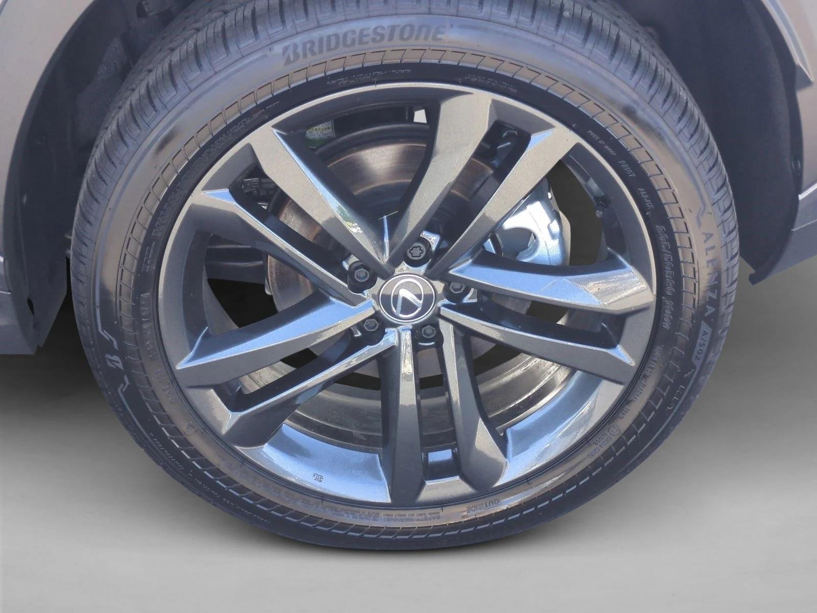 2025 Lexus NX - Photo 10