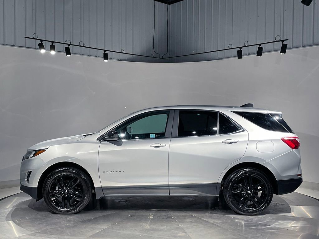 Used 2021 SILVER ICE METALLIC Chevrolet LT image 16