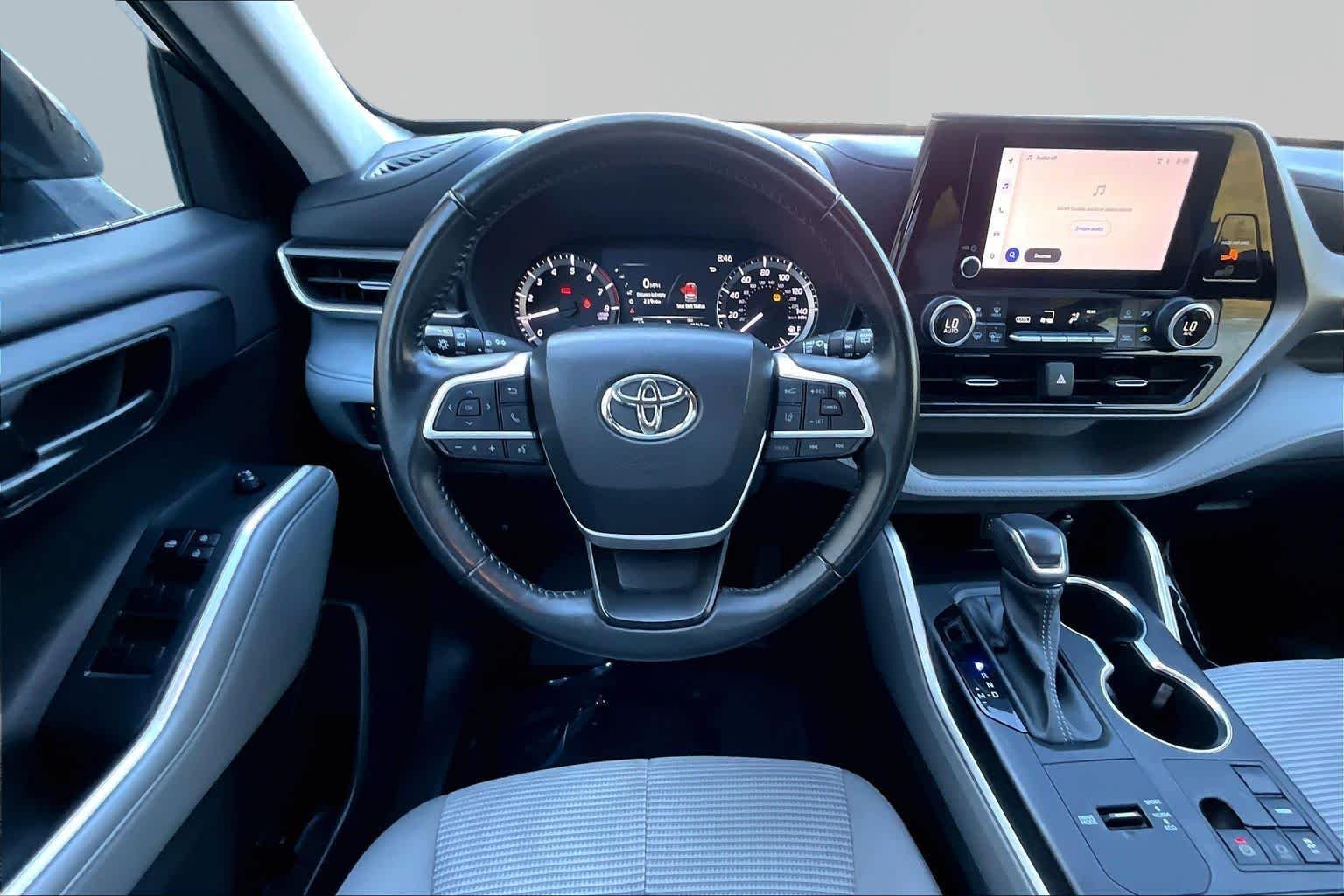 Used 2023 Blueprint Toyota LE image 6