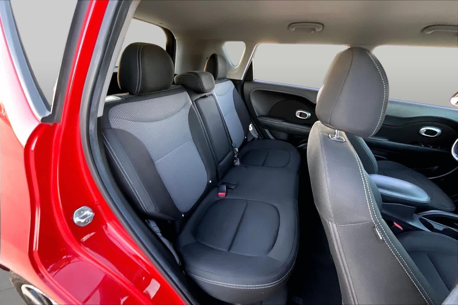Used 2018 Inferno Red w/Black Roof Kia + image 16