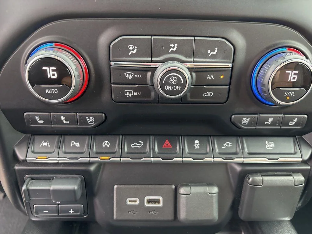 Used 2021 Black Metallic Chevrolet High Country image 20
