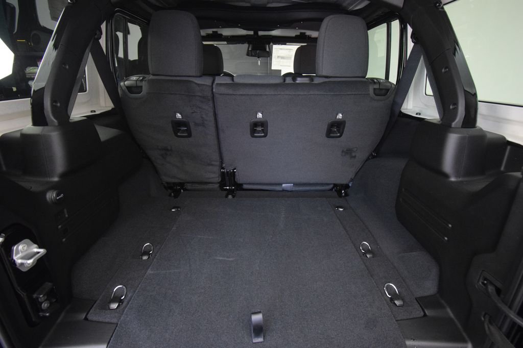 New 2026 Black Clear-Coat Exterior Paint Jeep Sport S image 34