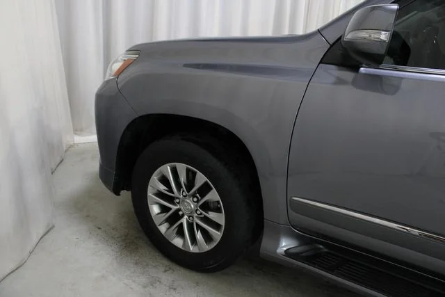 Used 2018 Gray Lexus 460 Luxury image 36