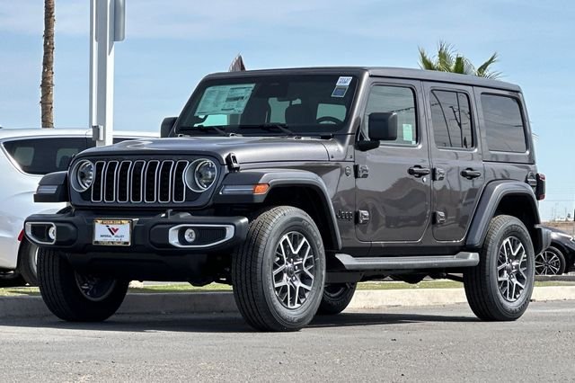 New 2026 Granite Crystal Metallic Clear-Coat Exterior Paint Jeep Sahara image 7