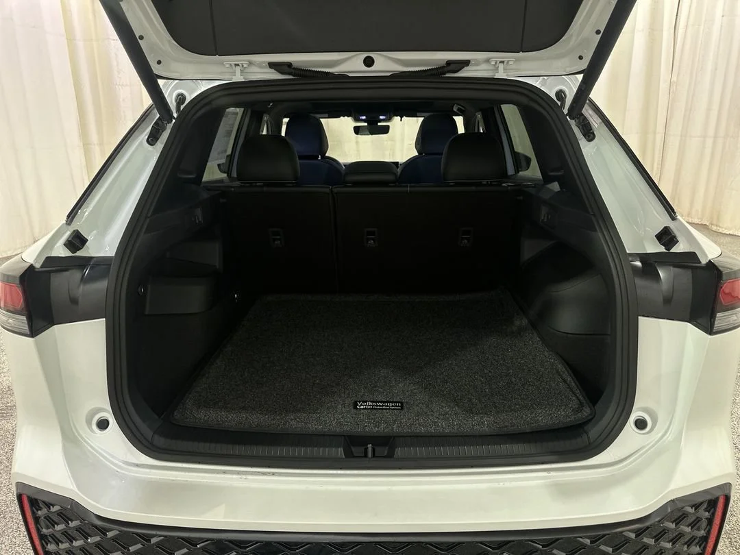 2026 Volkswagen Tiguan SE R-LINE BLACK - Photo 17