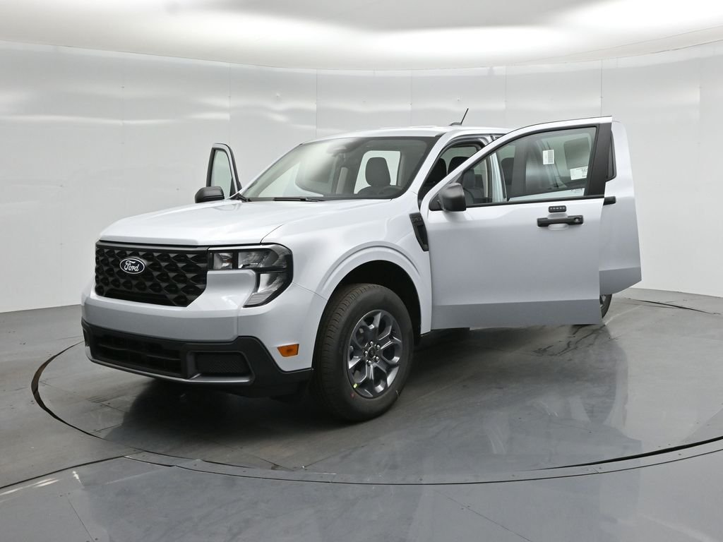 New 2026 Space White Metallic Ford XLT image 23