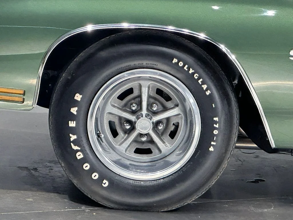 Used 1970  Chevrolet  image 12