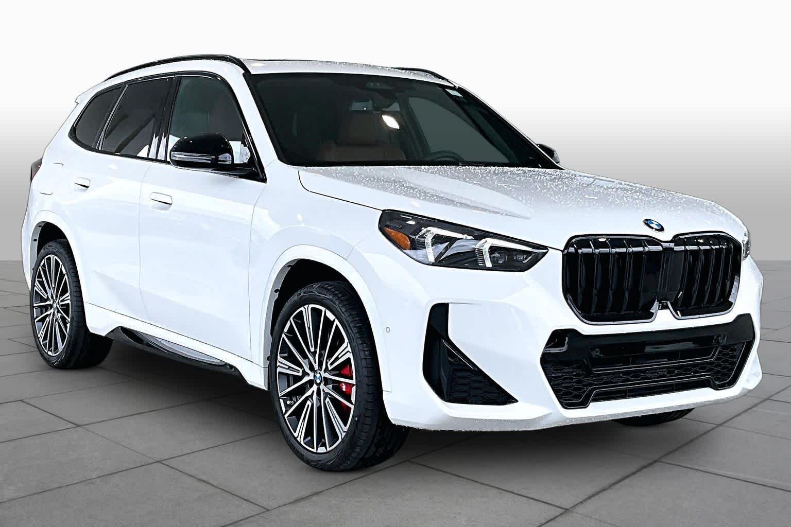 New 2026 Alpine White BMW xDrive28i image 2