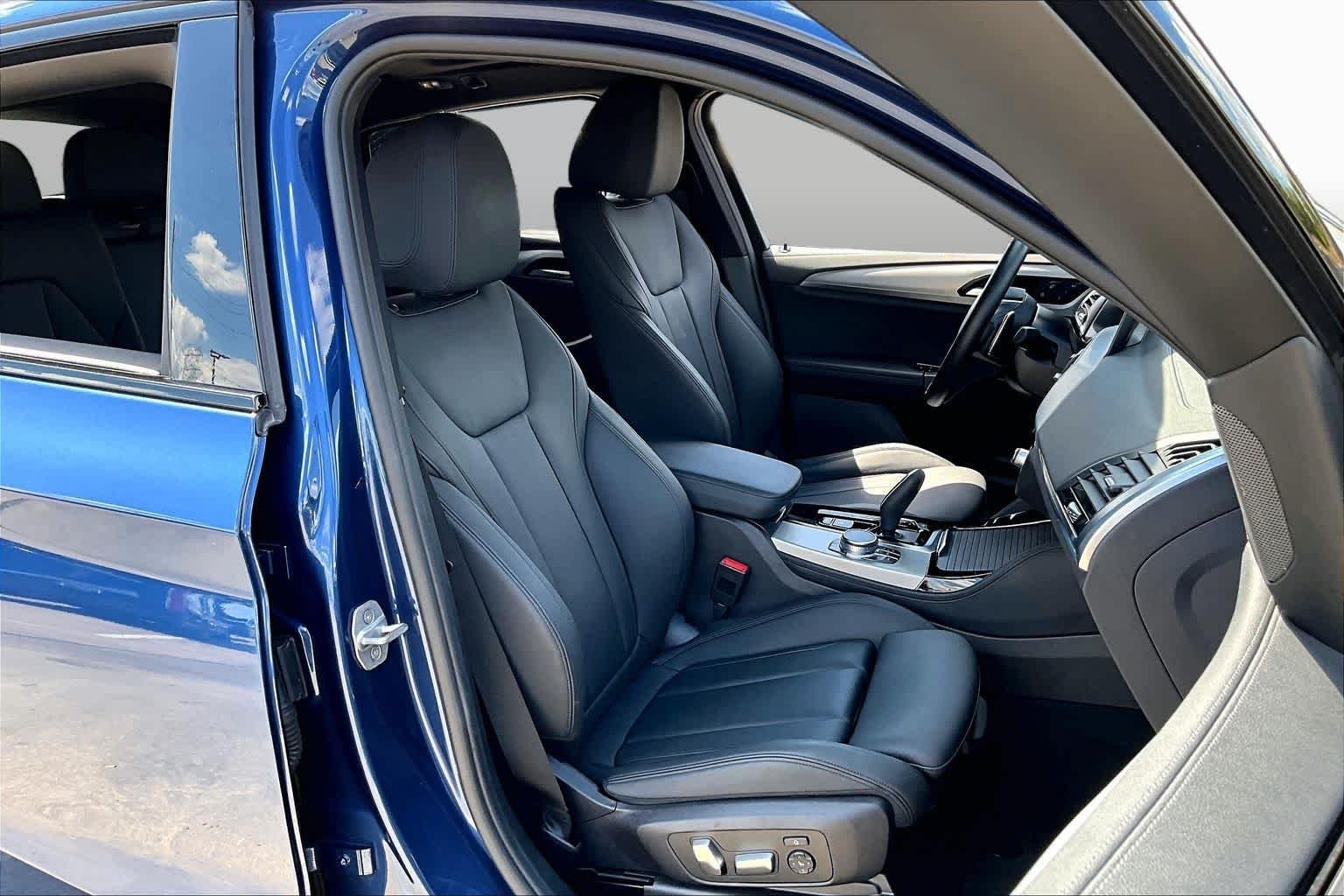 Used 2019 Phytonic Blue Metallic BMW M40i image 9