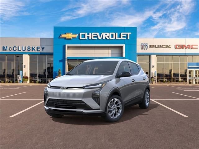 2027 Chevrolet Bolt LT - Photo 8