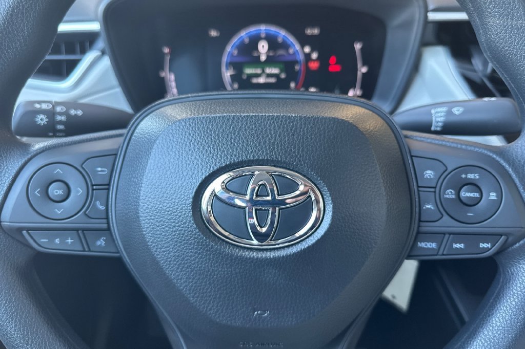 Used 2026 Beige Toyota L image 19