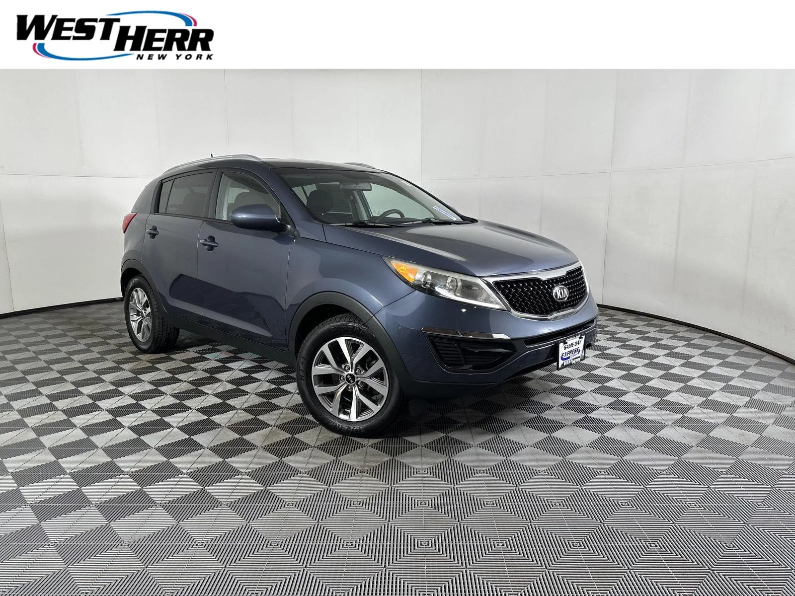 Used 2016 Twilight Blue Kia LX image 1