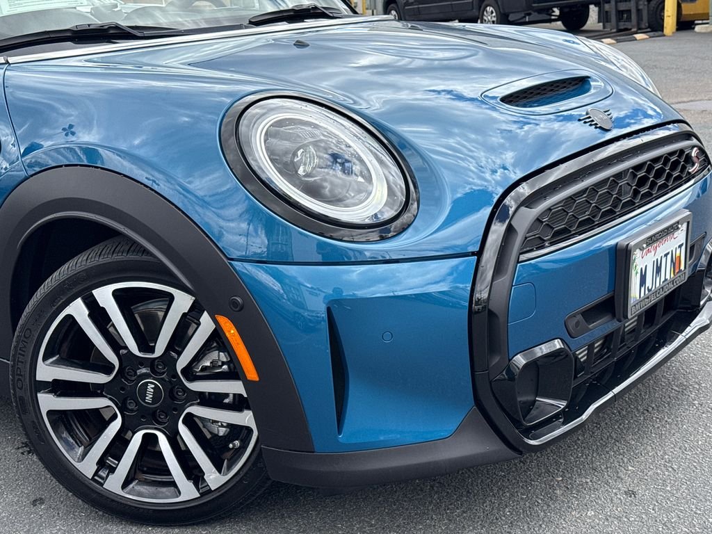 Used 2022 Blue MINI  image 6