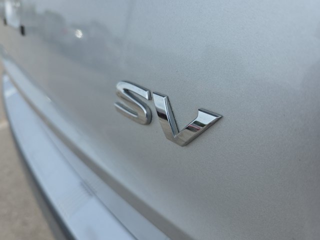 Used 2023 Silver Nissan SV image 5