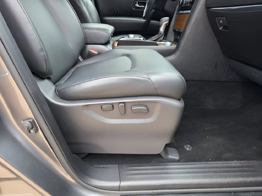 Used 2023 Gun Metallic Nissan SL image 12
