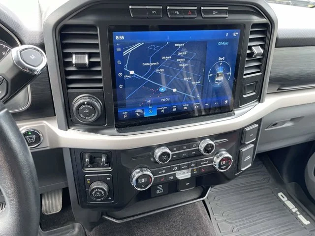 Used 2021 Agate Black Metallic Ford XLT image 41