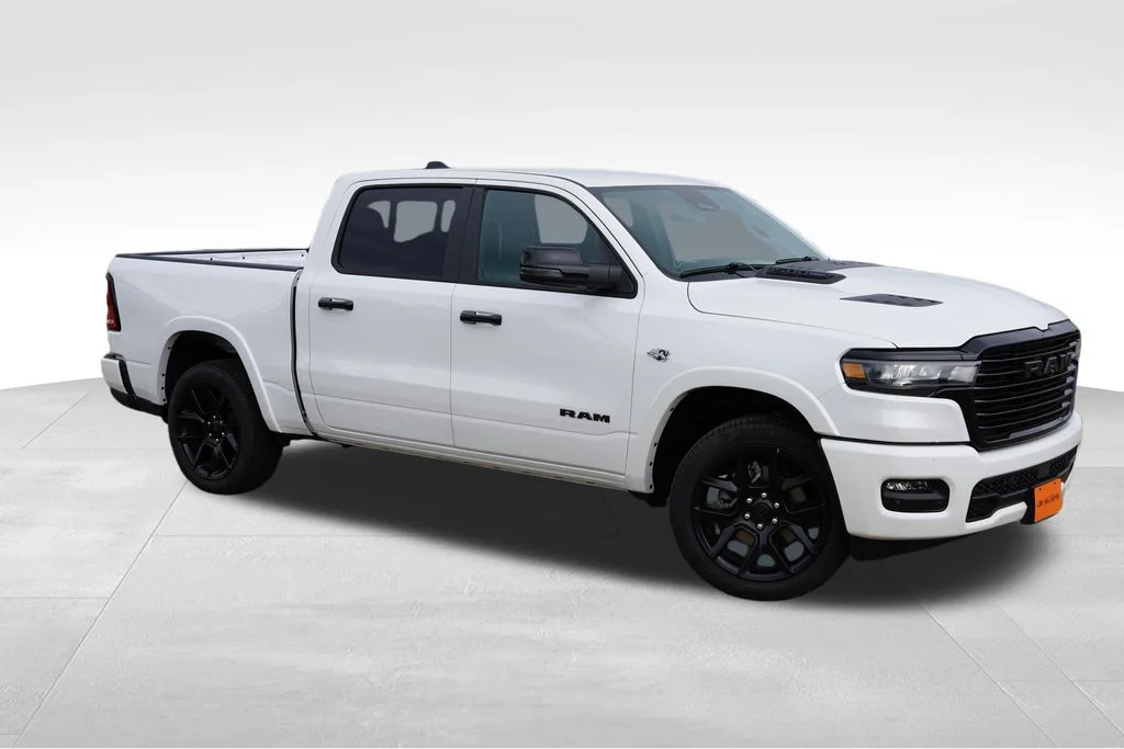 New 2026 Ivory White Tri-Coat Pearl-Coat Exterior Paint RAM Laramie image 2