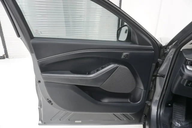 2023 Ford Mustang Mach-E Select RWD - Photo 14