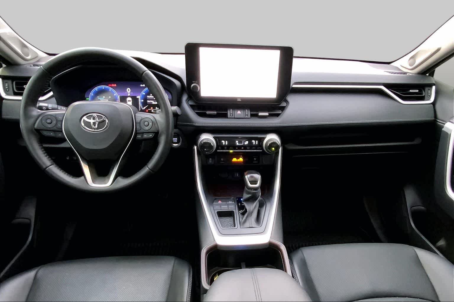 Used 2023 Wind Chill Pearl Toyota Limited image 15