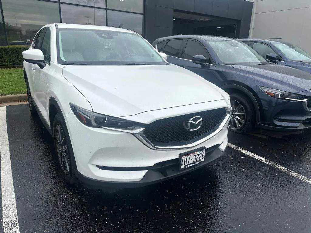 Used 2017 White Mazda Grand Select image 7