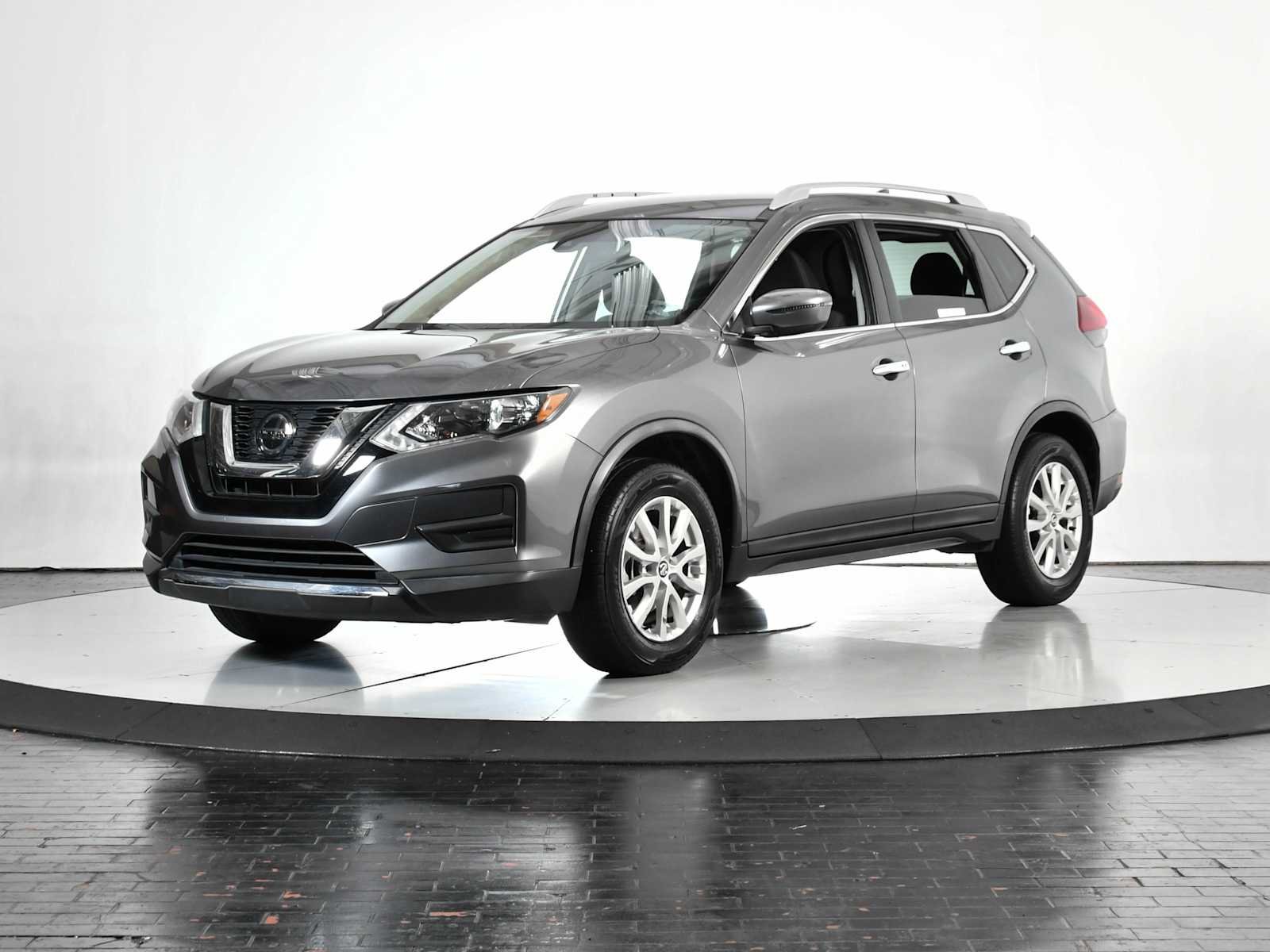 2020 Nissan Rogue SV