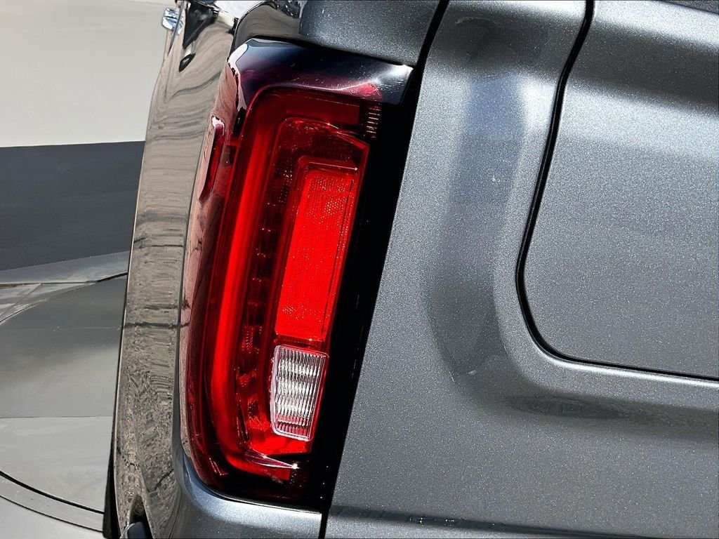 Used 2024 Silver GMC Denali image 26