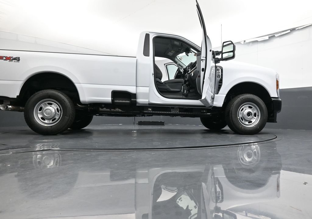 2026 Ford F-250 Super Duty XL - Photo 42