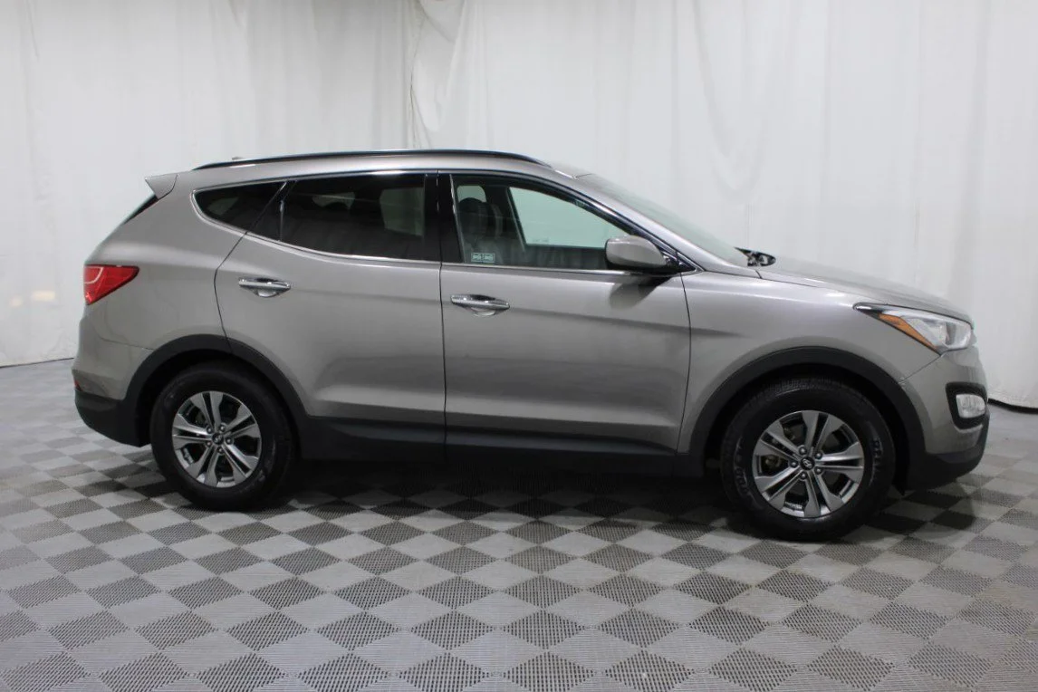 Used 2016 Mineral Gray Hyundai 2.4 Base image 25