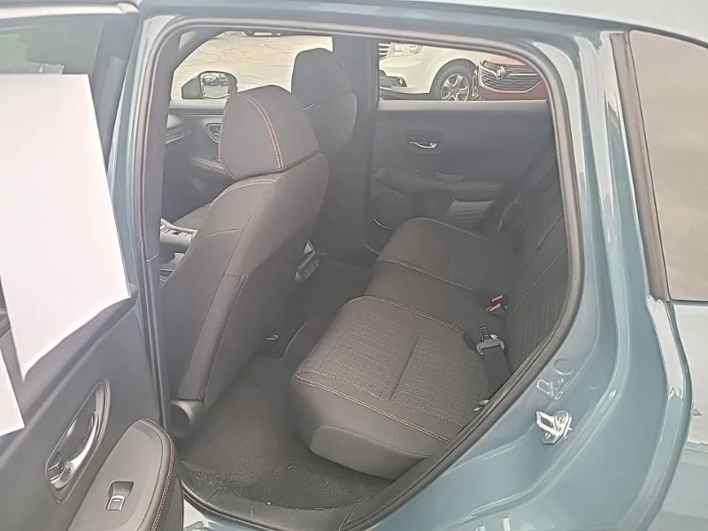 Used 2025  Honda Sport image 10