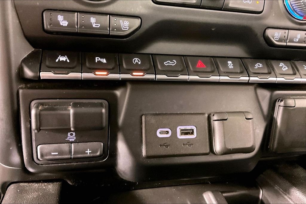Used 2019 Gray GMC Denali image 15