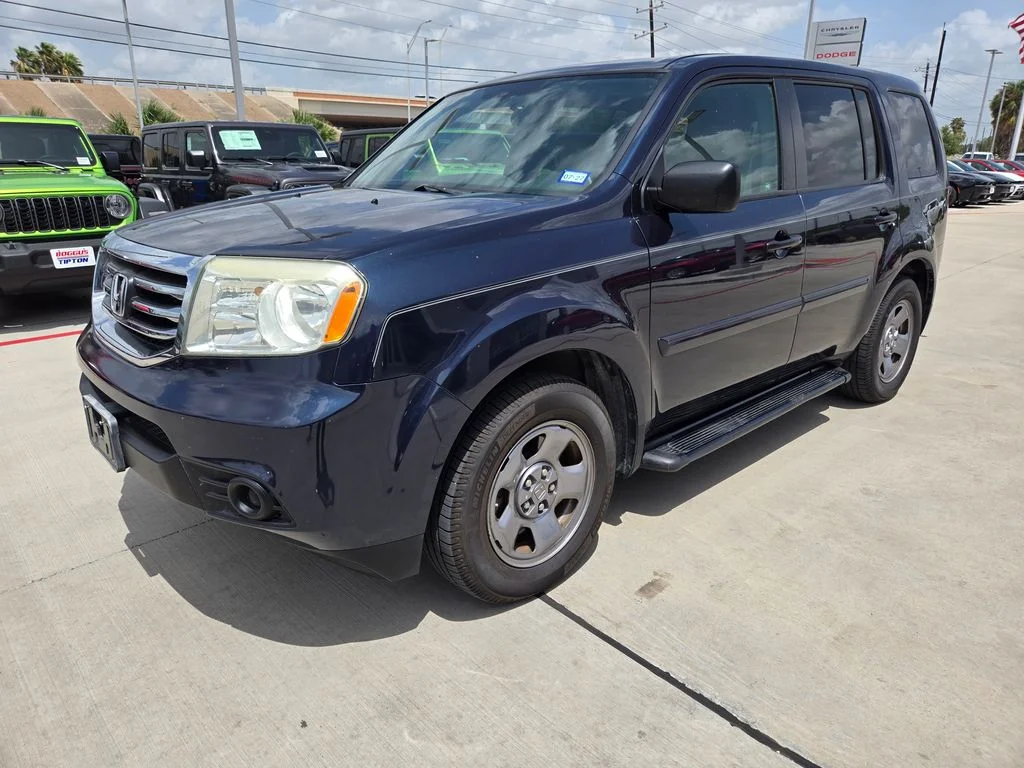 Used 2012  Honda LX image 7