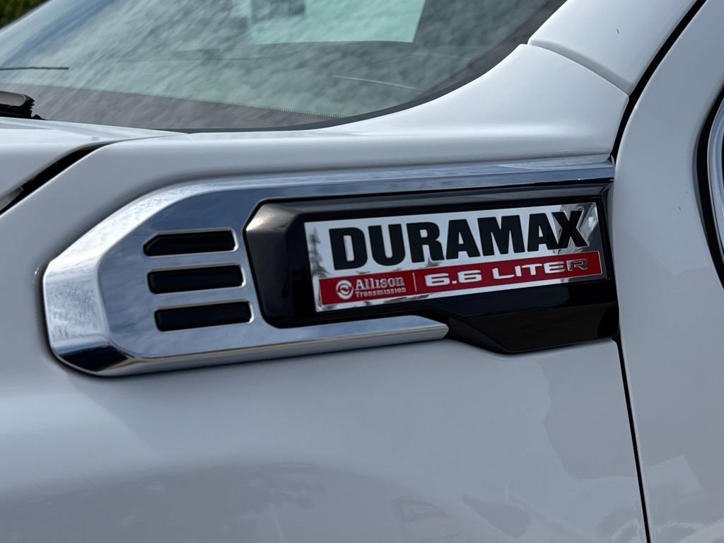 Certified Used 2024 Summit White GMC Denali image 12