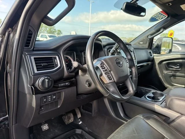 Used 2019 Magnetic Black Nissan SL image 19