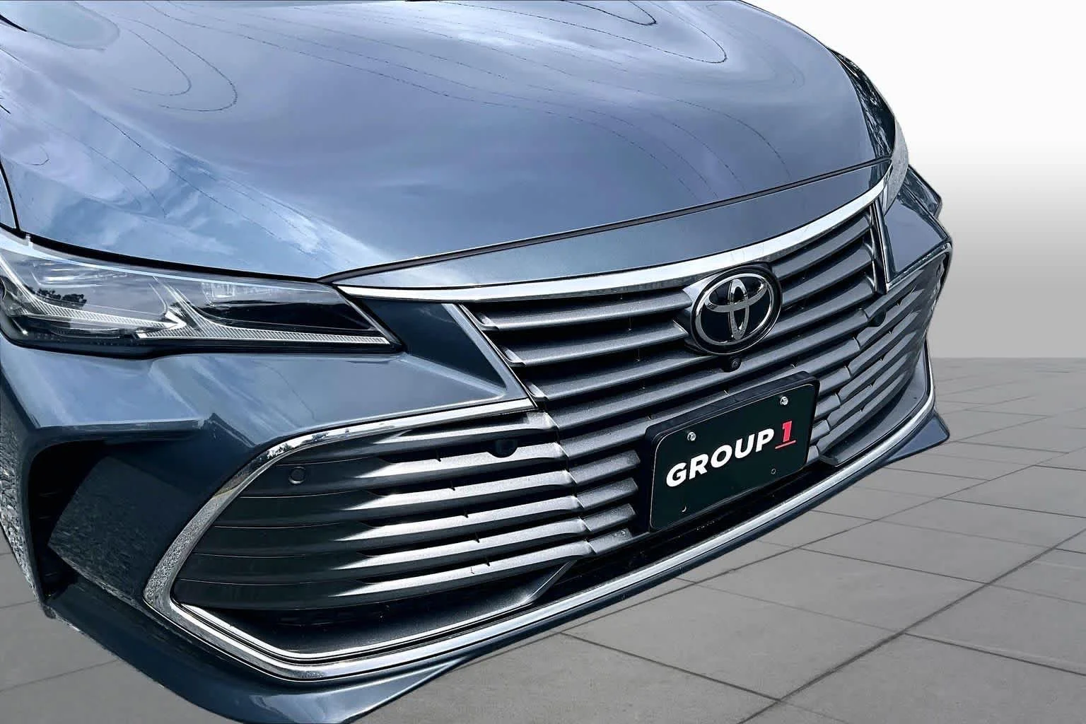 Certified Used 2019 Harbor Gray Metallic Toyota Limited image 30