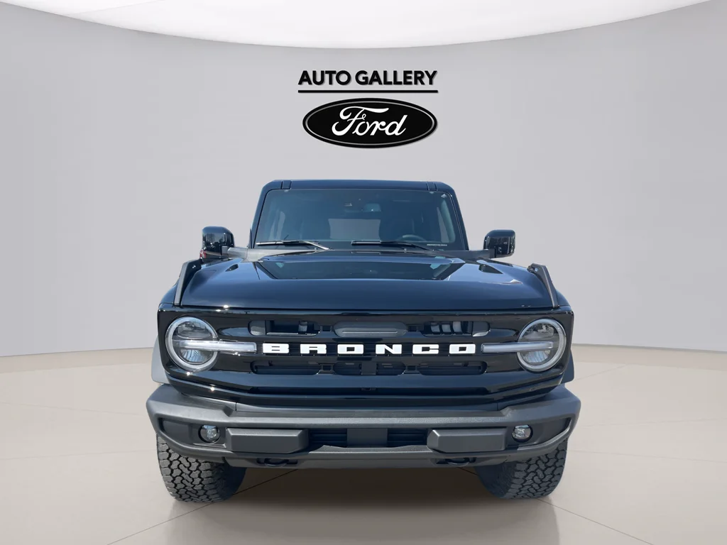 New 2026 Shadow Black Ford Outer Banks® image 2