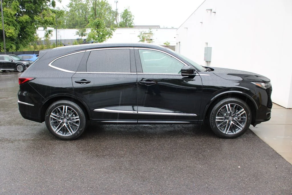 New 2026 Majestic Black Pearl Acura Advance Package image 32