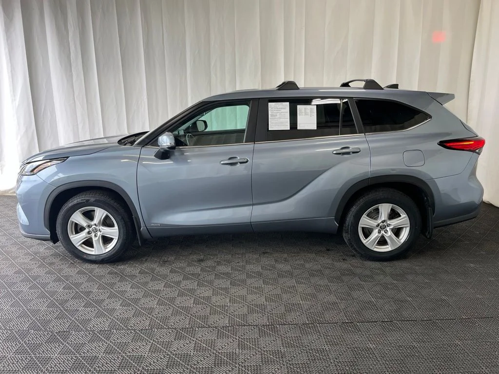 Used 2023 Blue Toyota LE image 28