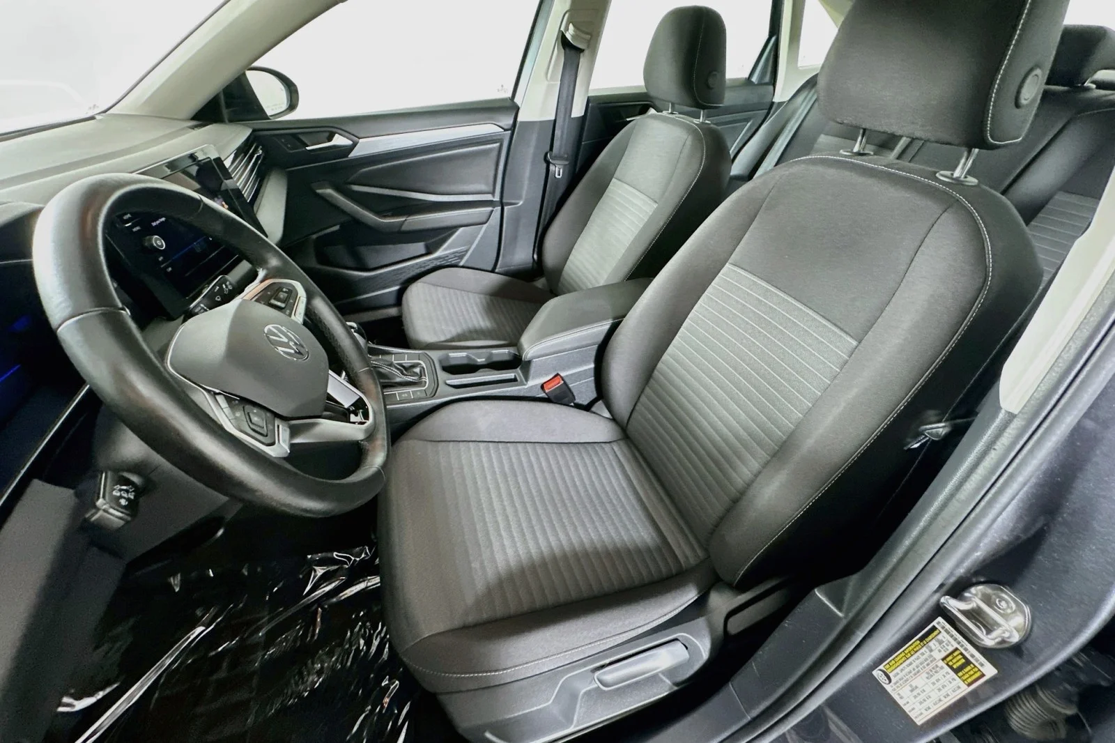 Used 2025 Platinum Gray Metallic Volkswagen S image 18