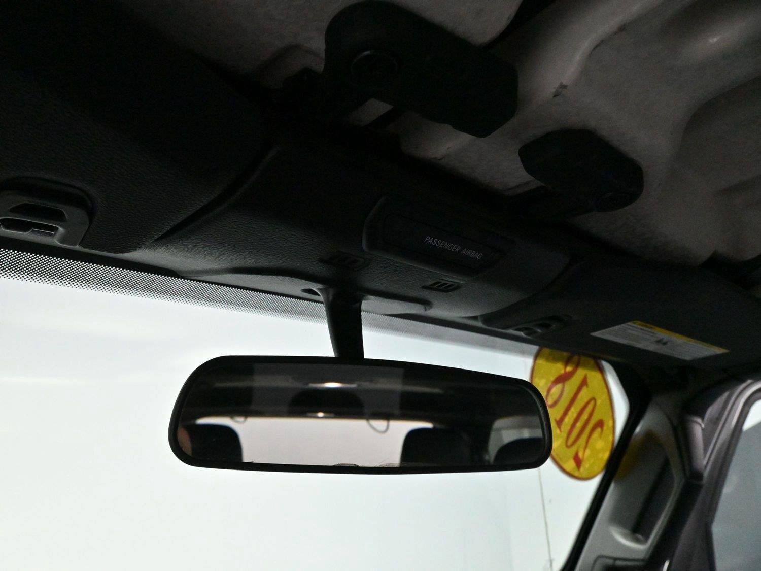 Used 2018 Granite Crystal Metallic Clearcoat Jeep Sahara image 24