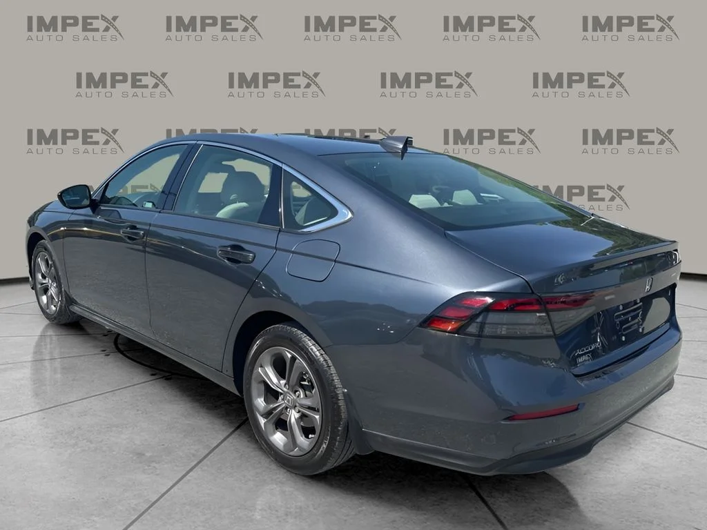Used 2024 Gray Honda EX image 3