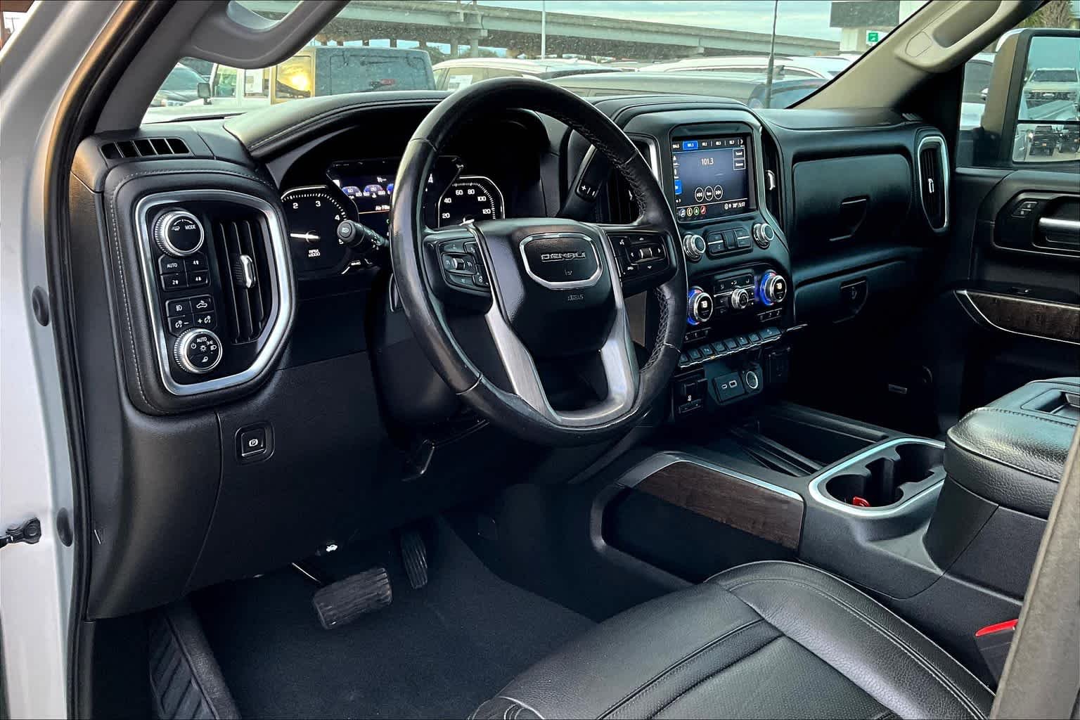 Used 2022 Quicksilver Metallic GMC Denali image 16