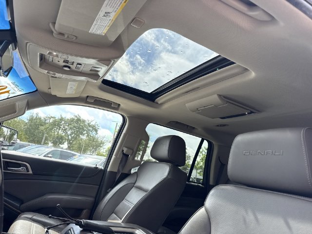 Used 2019 Gray GMC Denali image 22