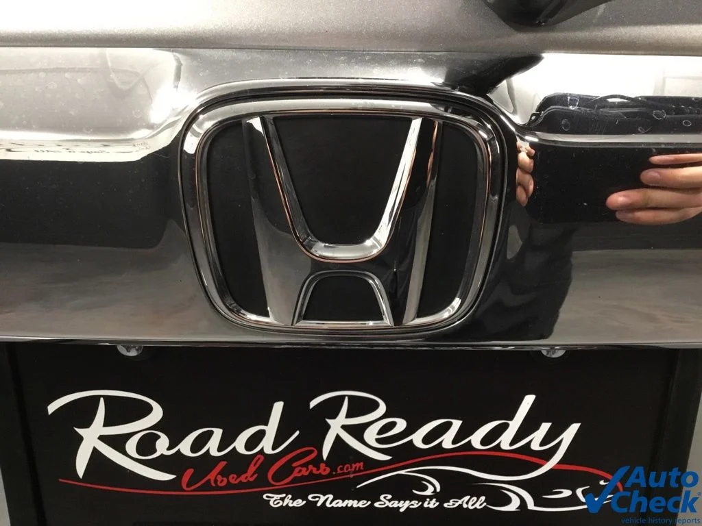Used 2013 Silver Honda EX-L image 14