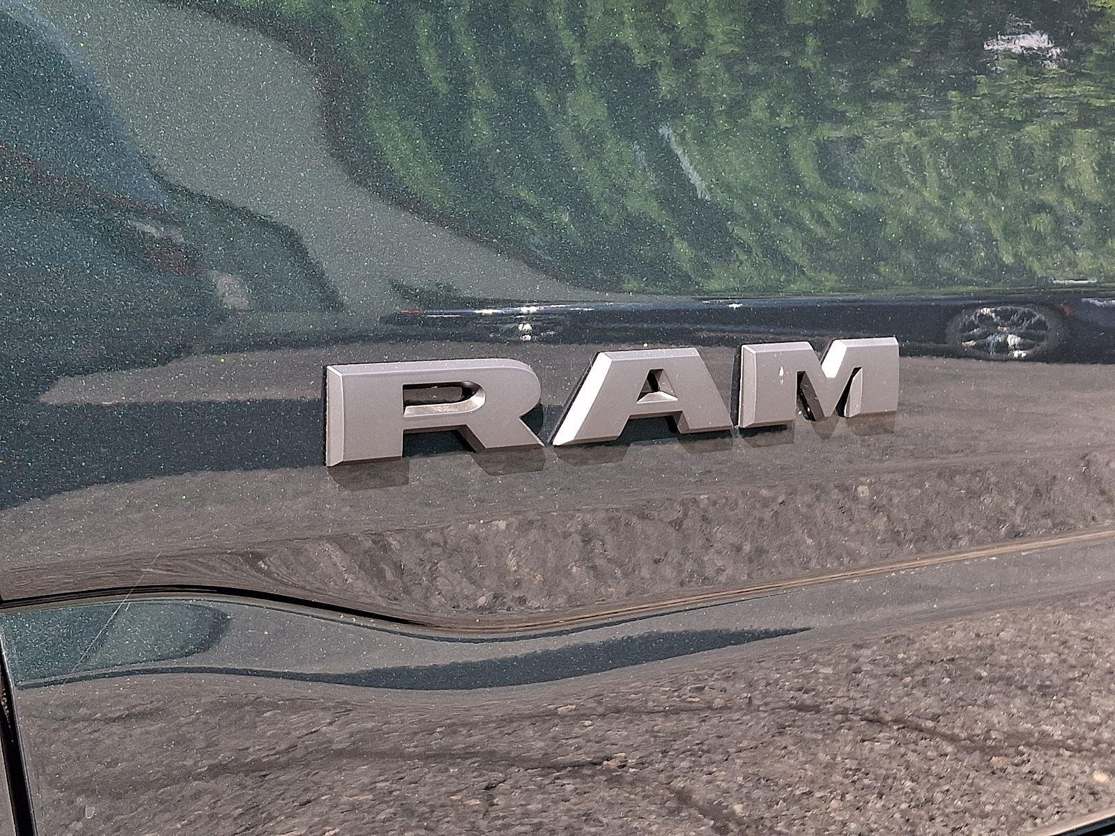 New 2026 Serrano-Green Metallic Exterior Paint RAM Big Horn image 18