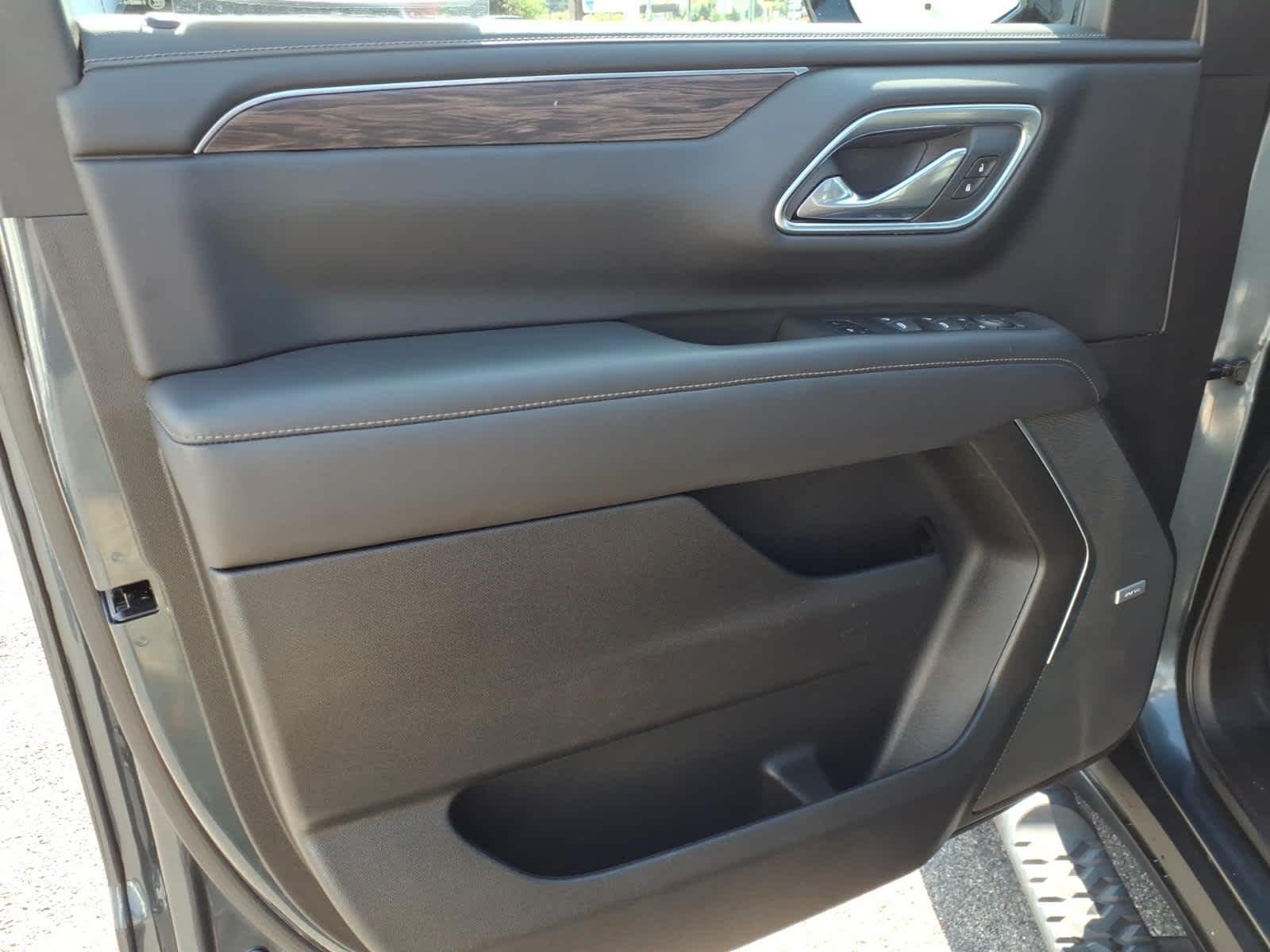 Used 2021 Shadow Gray Metallic Chevrolet Z71 image 8