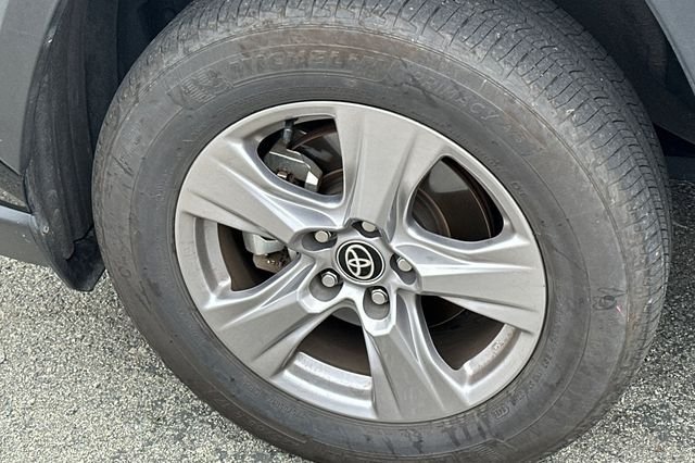 Used 2025 Black Toyota XLE image 4