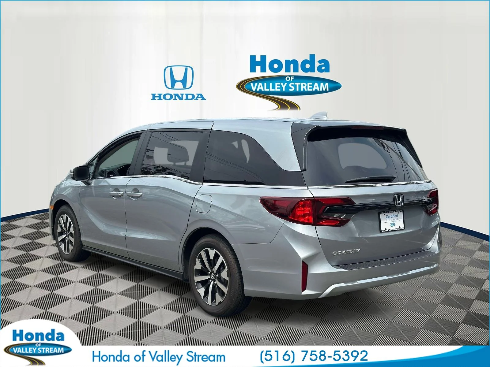 2026 Honda Odyssey EX-L - Photo 7