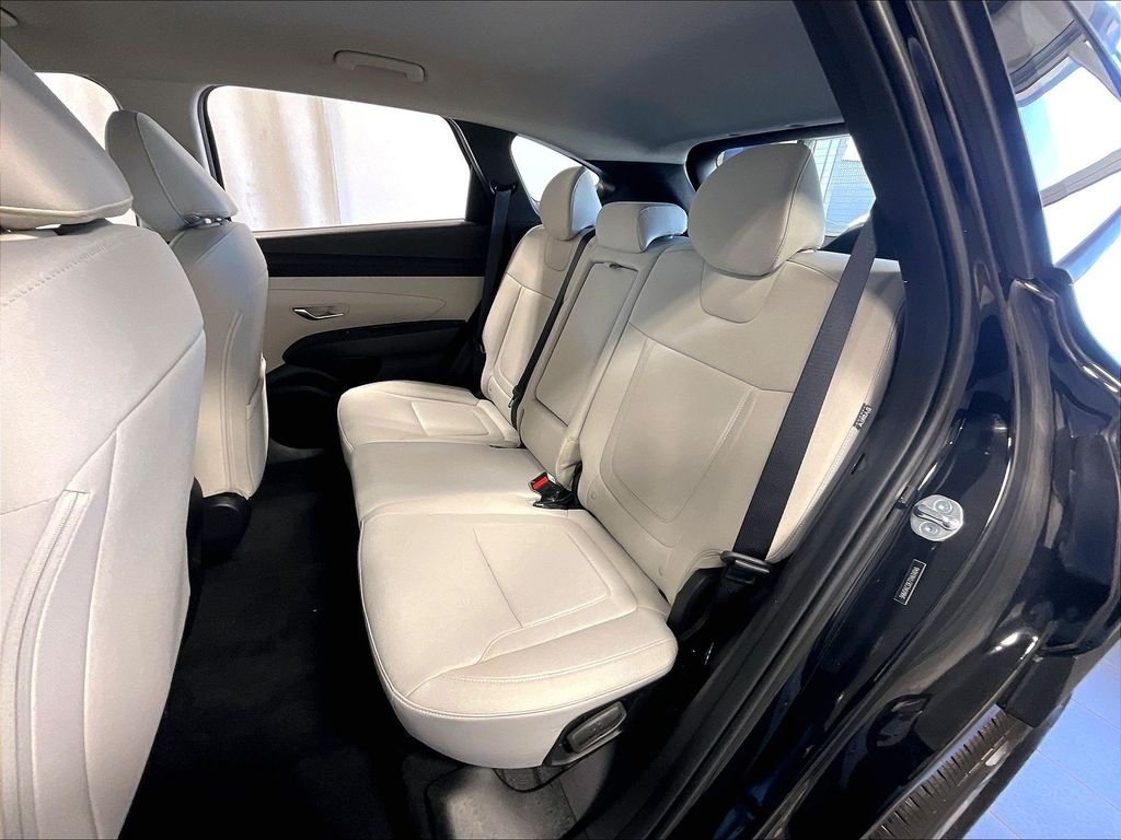 Used 2026 Black Hyundai SE image 15