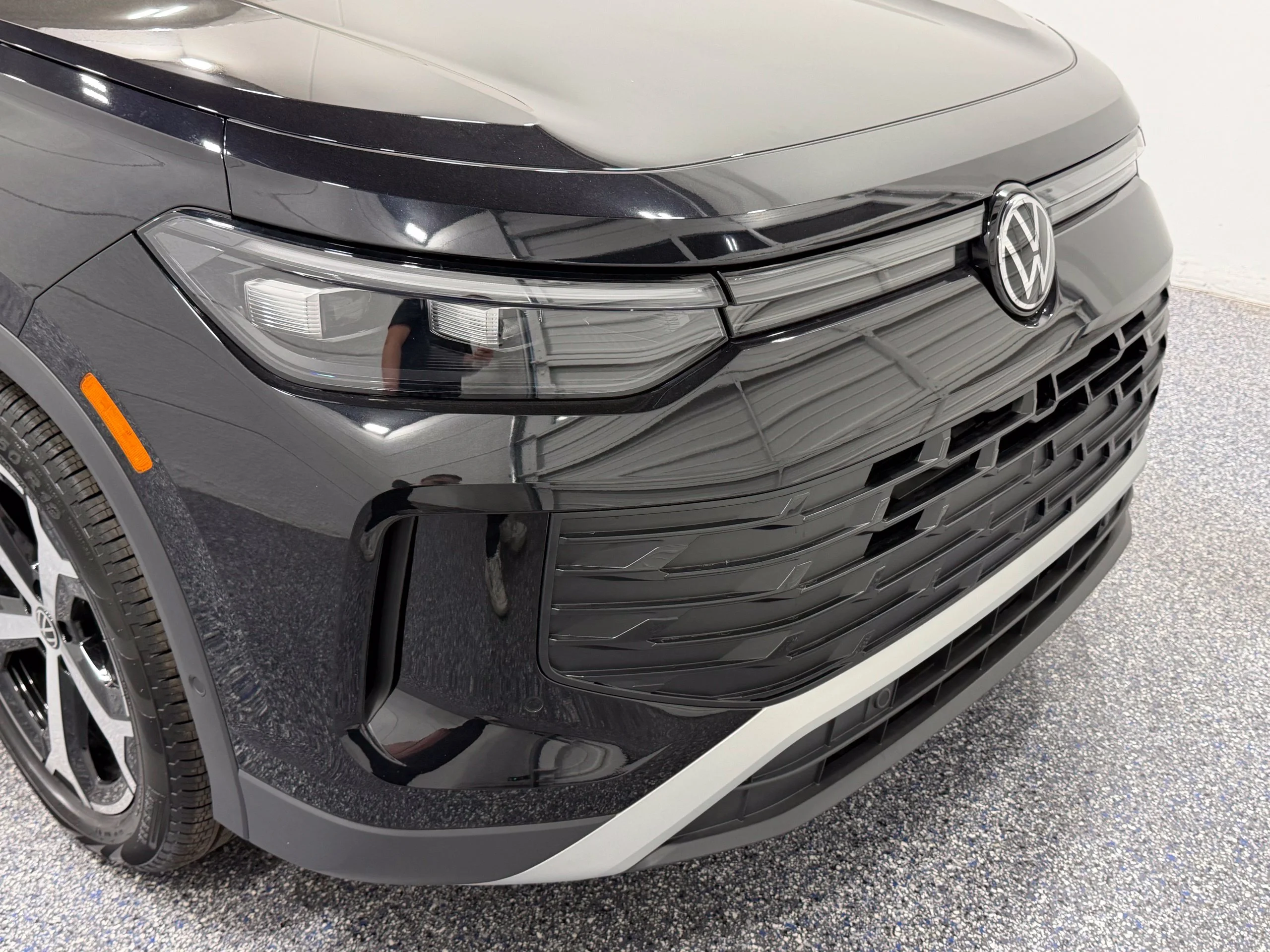 New 2026 Black Volkswagen SE image 19
